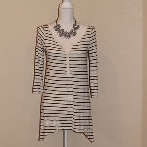H&M Black & White Striped Top